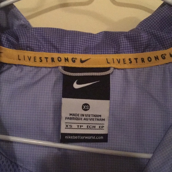 Nike livestrong windbreaker jacket - Picture 4 of 8